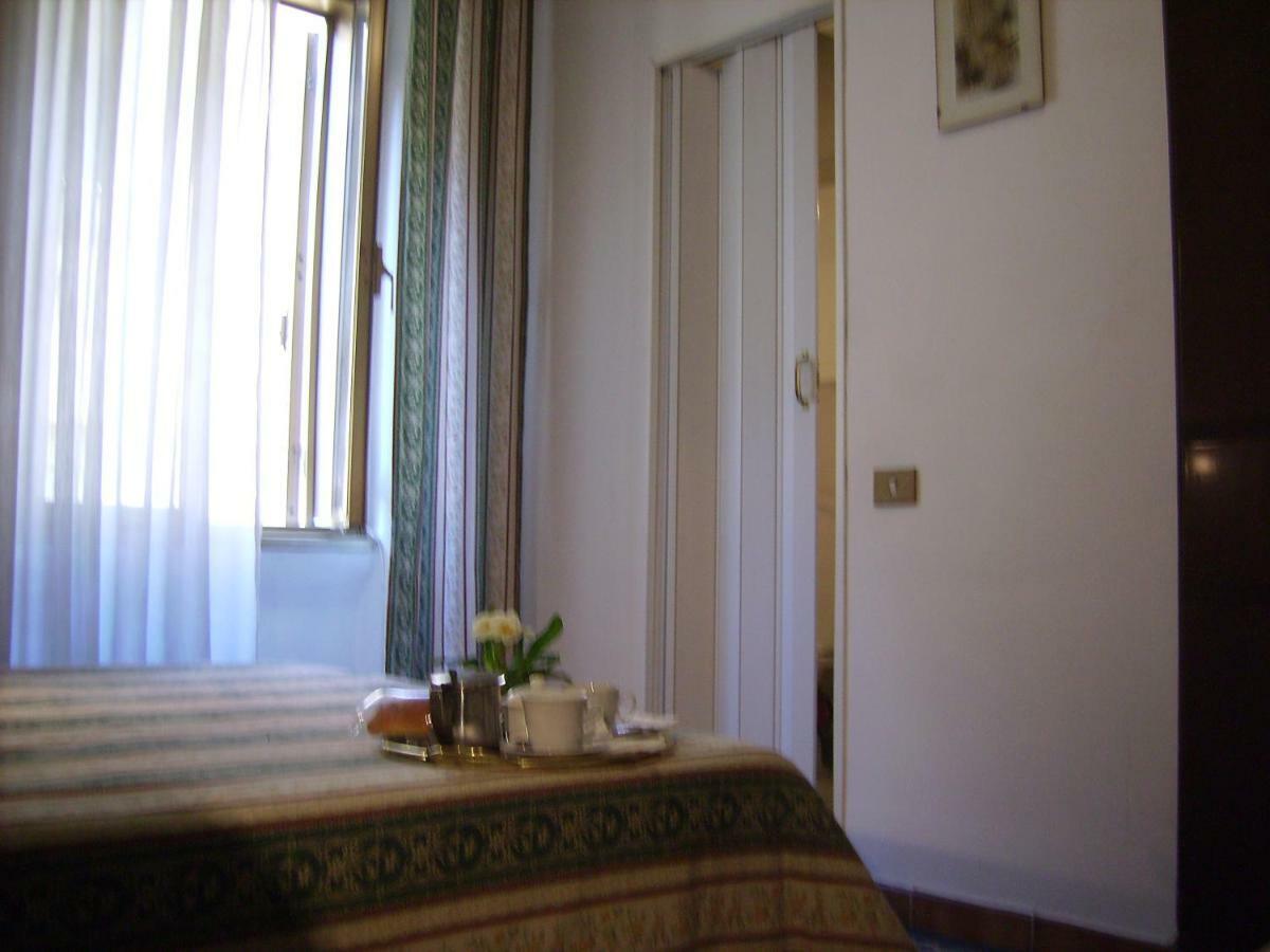 Vaticanrooms Bed and breakfast *